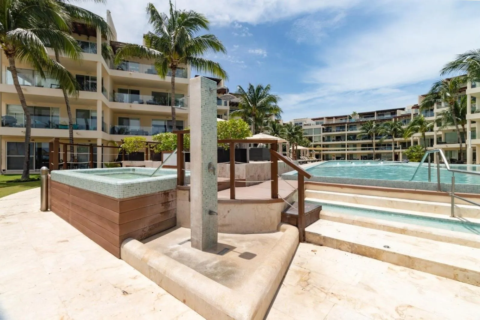 Elements Penthouse 5 Condo Playa del Carmen