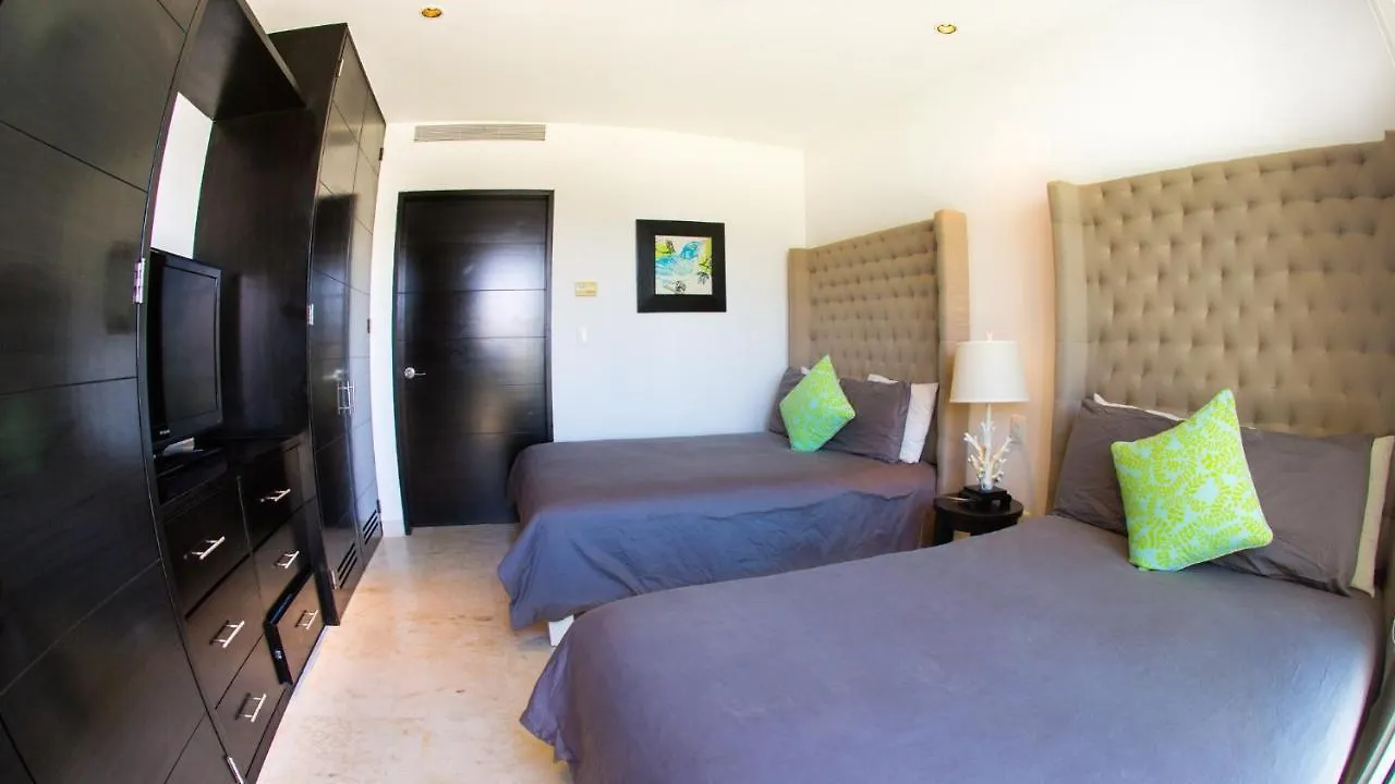 Elements Penthouse 5 Condo Playa del Carmen 0*,  Mexico